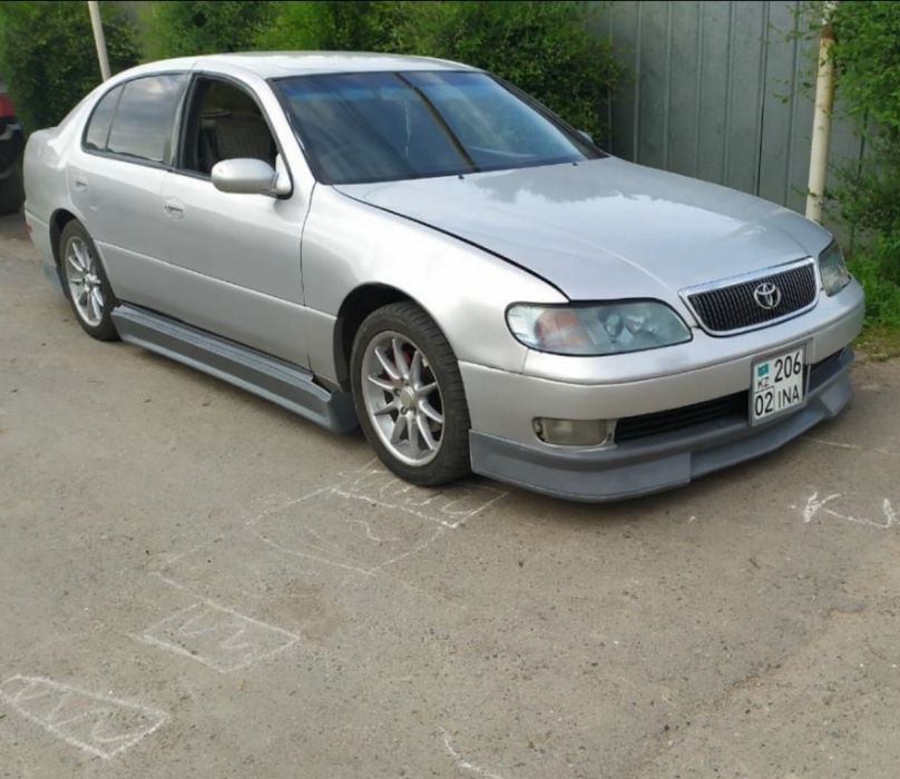Накладки на Aristo / GS300 147