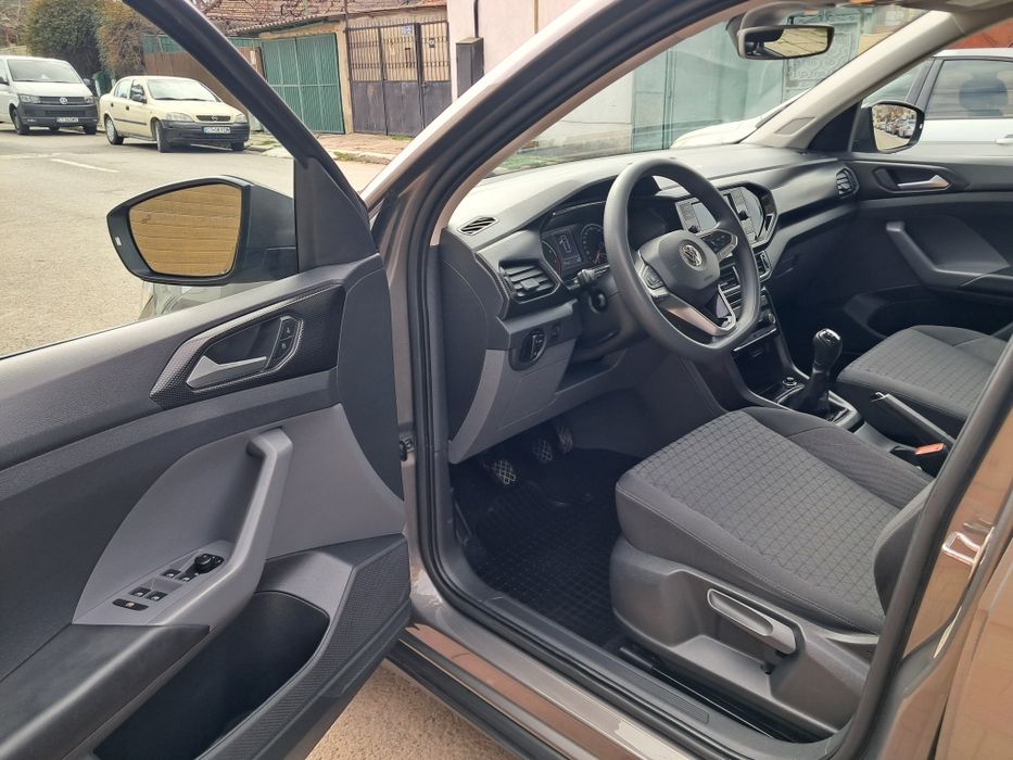 VOLKSWAGEN T-CROSS  - 2021 - STARE CA NOUĂ  - -  76 .000 KM - Unic Proprietar -Full Optiuni -