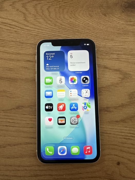 Iphone 11 alb utilizat