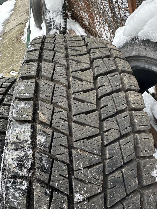 Cauciucuri iarna suv Bridgestone 225/70/16