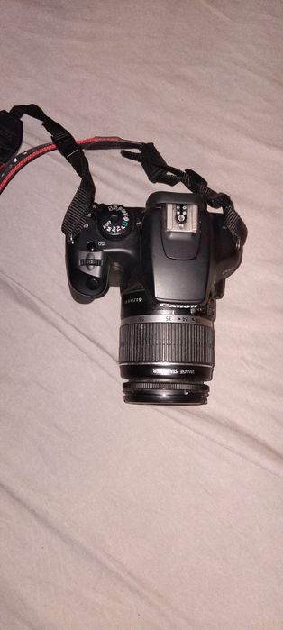Canon Eos 50 D полупрофесионашен Варио обектив