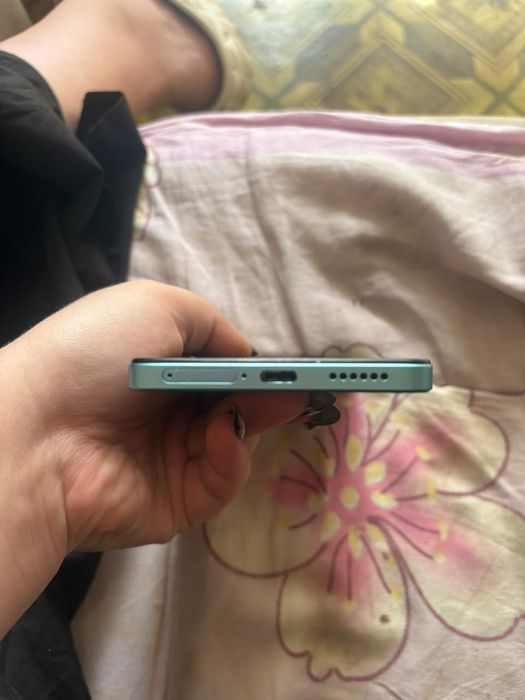Продам Xiaomi Redmi note 14