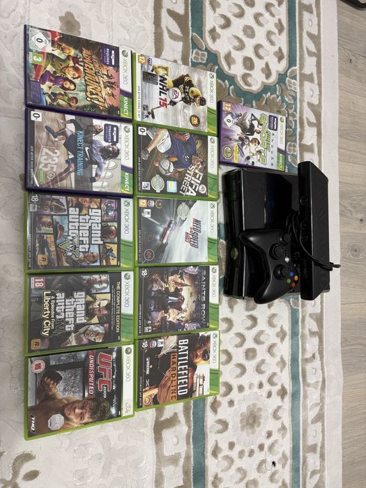 Xbox 360 S,+Kinect