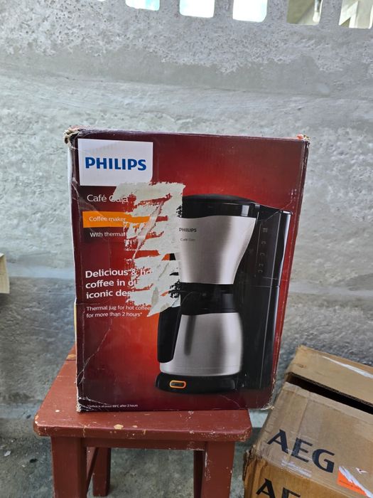 Vând cafetieră Philips Café Gaia, nouă,