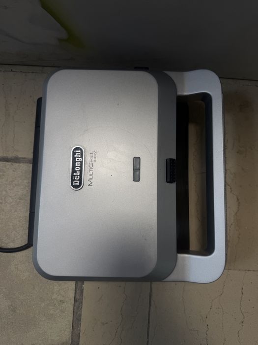 Многофункционален грил Delonghi Easy