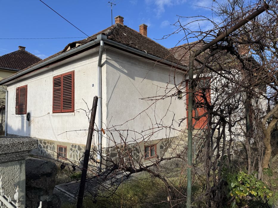 Casa individuala 180 mp utili ,teren 900 mp -zona Parcul  Sub Arini