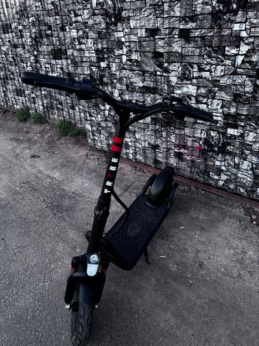 Оригинал электросамокат Tribe drakar