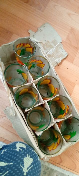 Посуды сторинные.