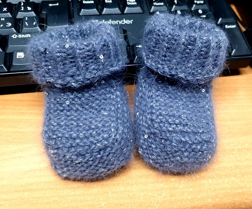 Продам куртку для девочки.