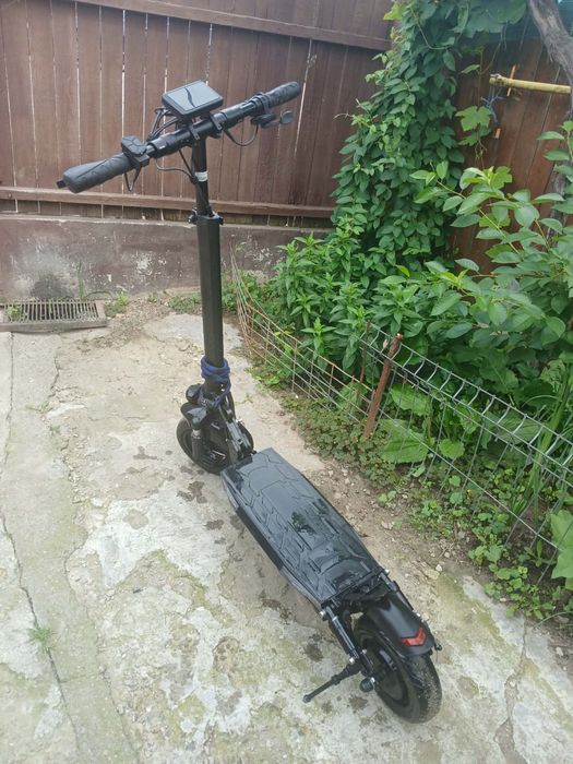 Trotinetă electrică, rezistă până la 120 de kg(URGENT)