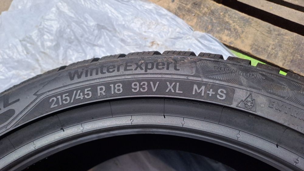 1бр. Нова 215/45/18 Uniroyal Winter Expert