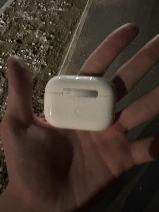 Наушник оригенал airpods 1