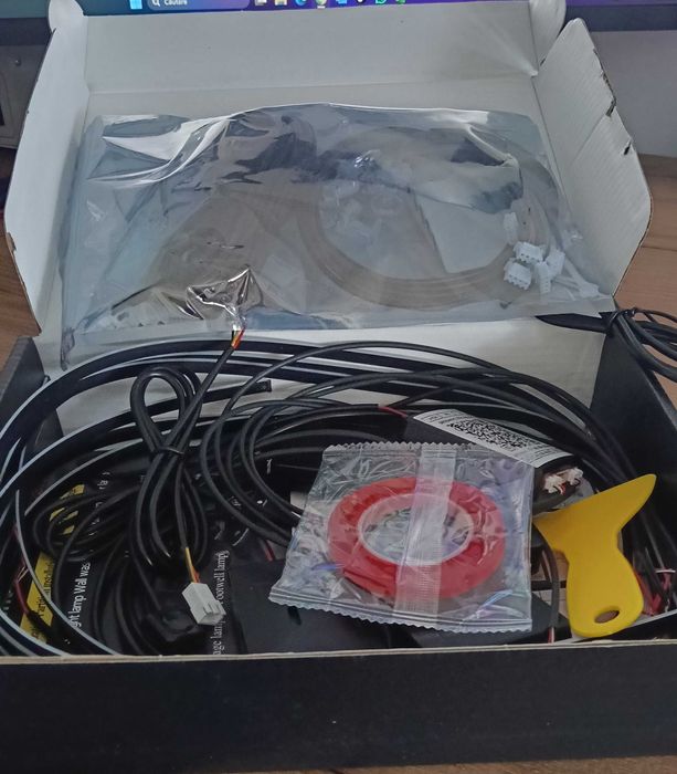 Lumini ambientale auto dinamice, acrilice, 18 piese cu aplicatie