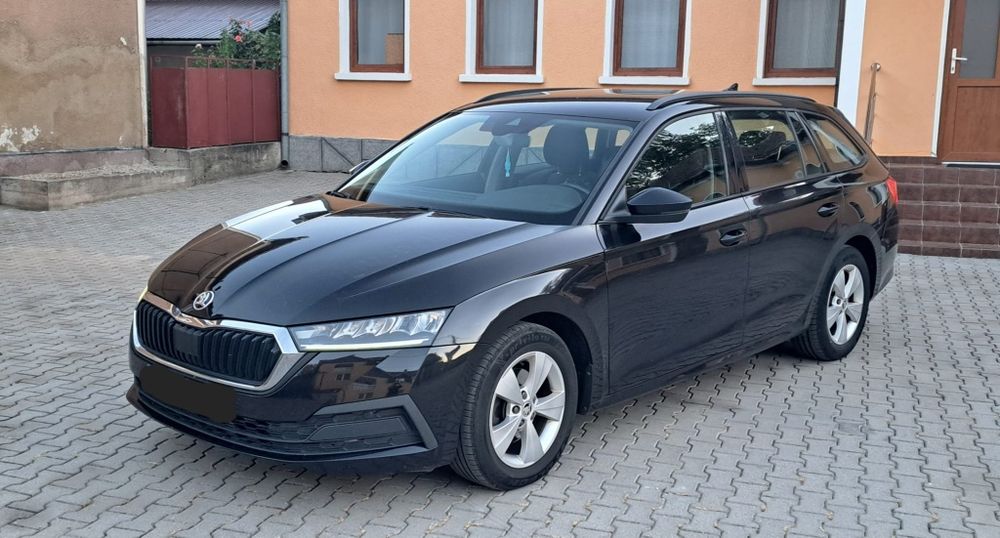 SKODA Octavia 2021 — imagine 1