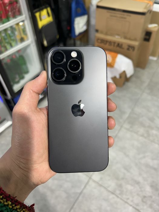 Iphone 16 pro 256 black titanium