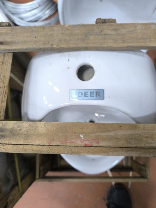 Унитазы на стенный