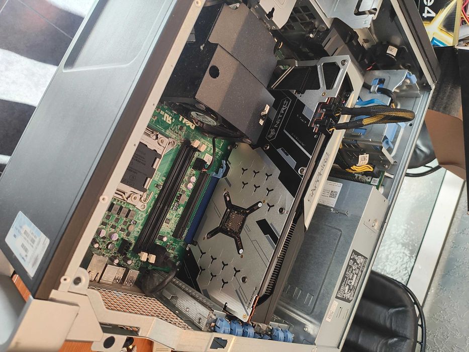 Работна станция DELL T5600 ИДЕАЛЕН за бюджетен компютър! 850W PSU