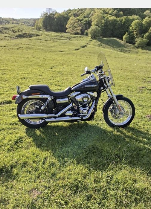 Motocicleta Harley Davidson FXDC Dyna Super Glide Custom 103 1690cc