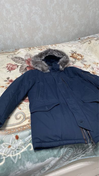 Продам зимнию куртку