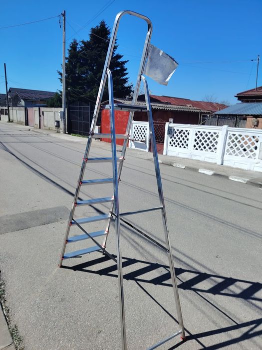 Scara din aluminiu