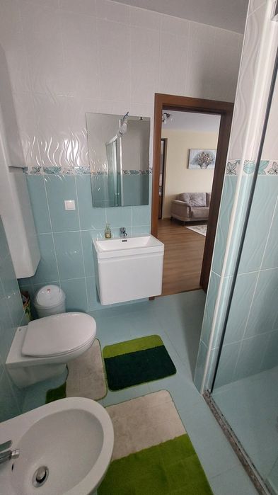 Închiriez  apartament 2 camere