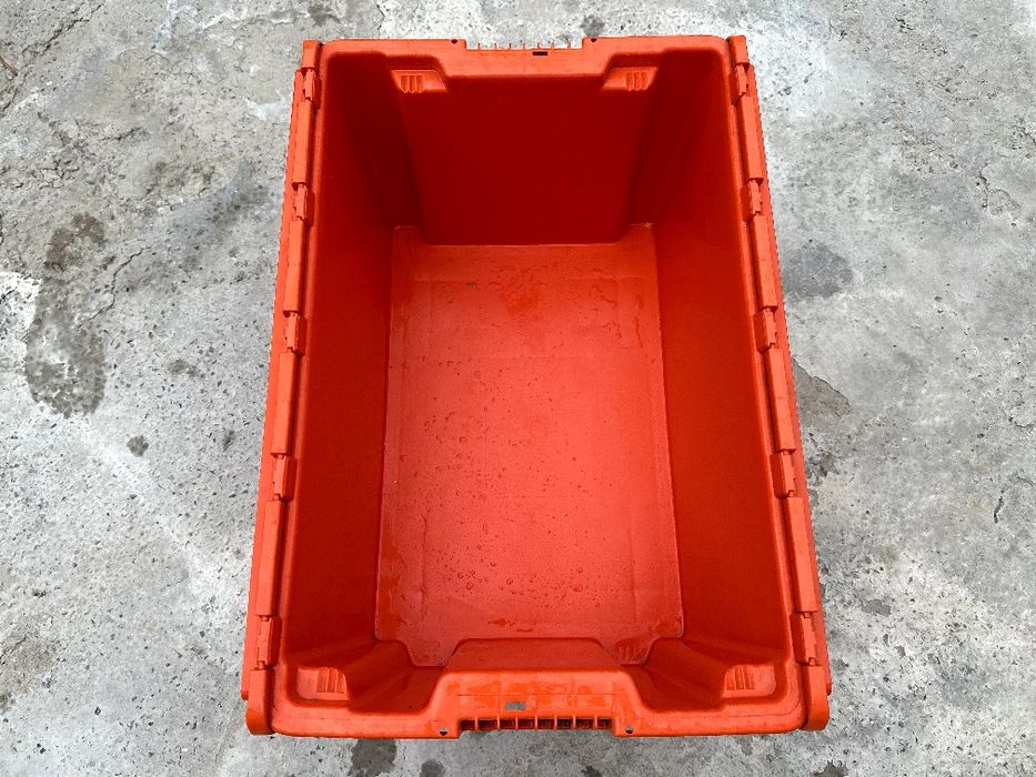 Пластмасса ящик сатылады