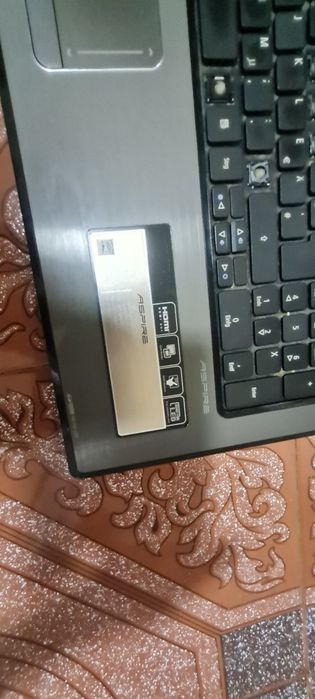 Leptop acer defect