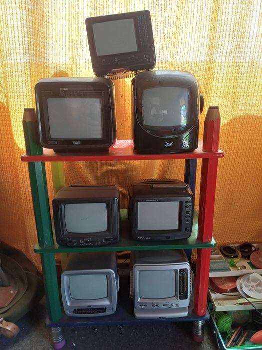 Vand tv mini de colectie, ptr cunoscatori !