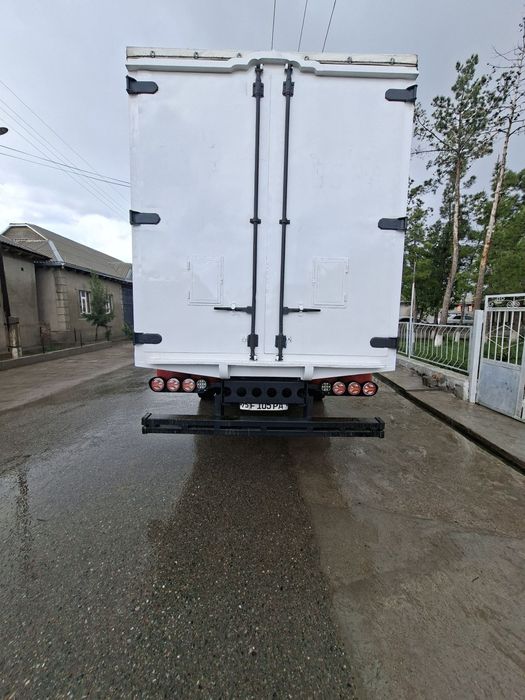 Isuzu fvr 33 sotiladi