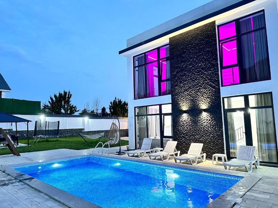 Дача в Чарваке окуратная новая