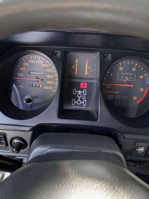 Mitsubishi pajero 25 dizel