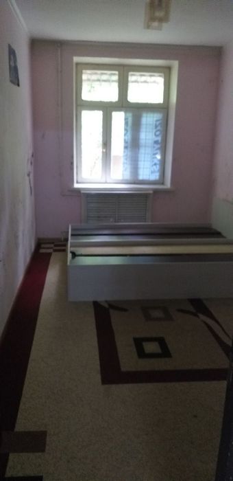 Срочно продаётся 4-х комнатная кв, чиланзар 26-квартал, в 1 этаже!