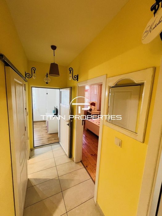 Дава се под наем Тристаен апартамент в Бургас, Лазур - 70 кв.м за 765 € - Снимка #5