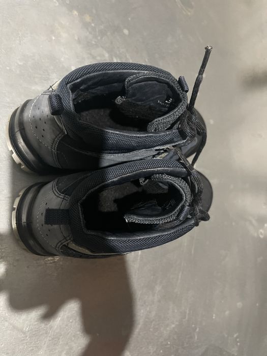 Оригинальные ботинки фирмы -ECCO