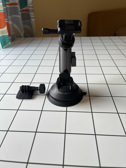 Action Camera Аксесоари: Suction Cup Car Mount, Magnetic Mount, SanDisk Extreme PRO 256GB microSDXC, Lexar Memory Card Reader