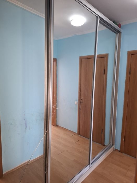 Шкаф прихожей срочно продам