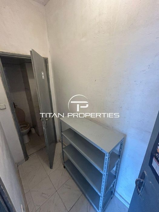 Дава се под наем Магазин в Бургас, Славейков - 30 кв.м за 248.88 € - Снимка #3