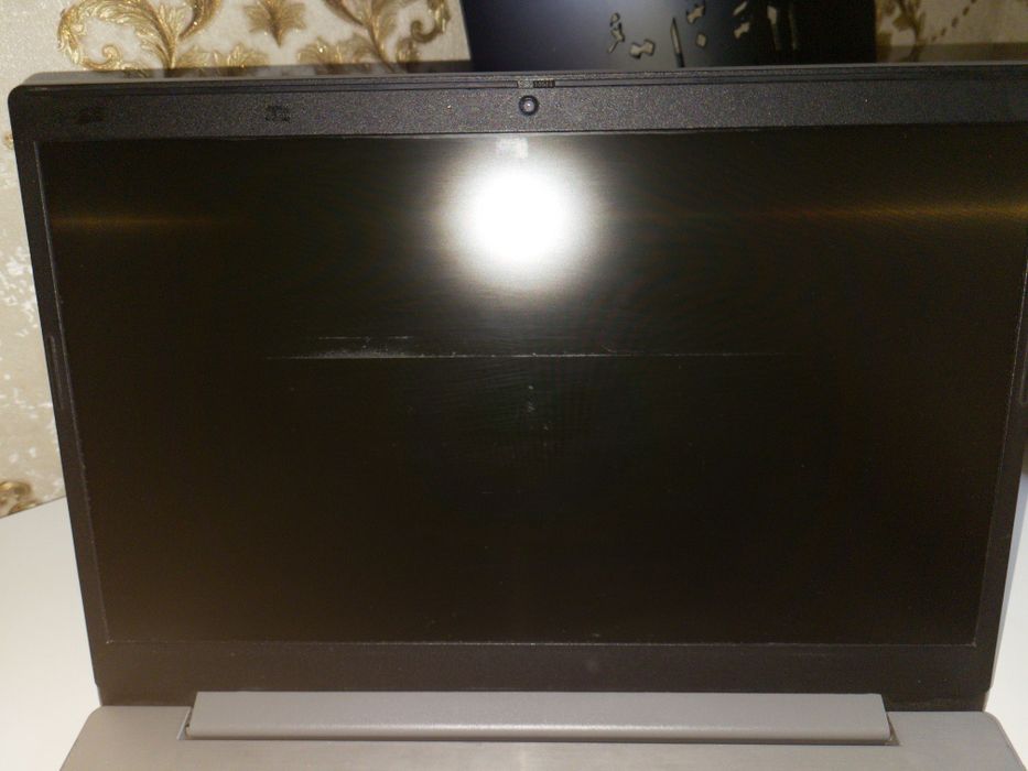 Lenovo Ideapad 3 Core i3 256gb SSD