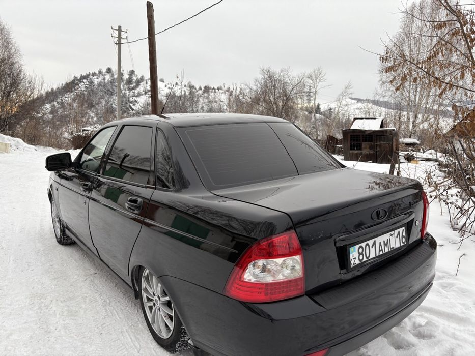 Продам приору 2011 в хорошем состоянии