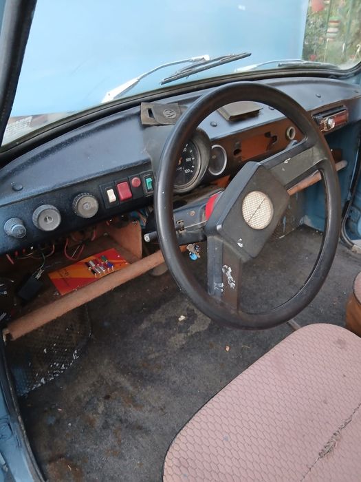TRABANT 601 0 — imagine 4