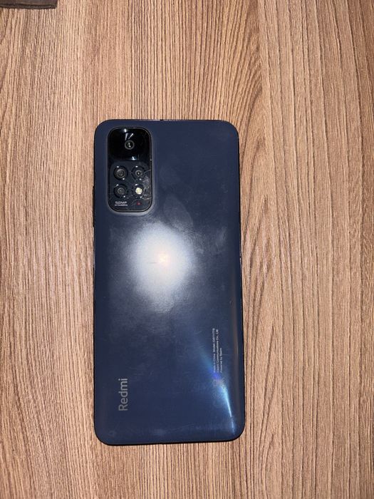 Телефон Redmi Note 11