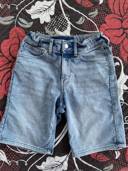 Къси панталони и дънки H&M
