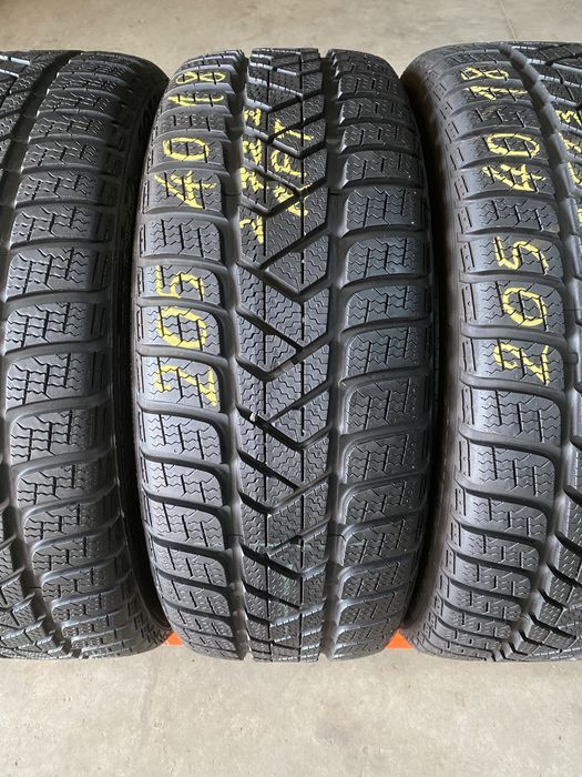 Anvelope iarna 205/40/18 Pirelli Sottozero 3 RFT 205 40 18 R18