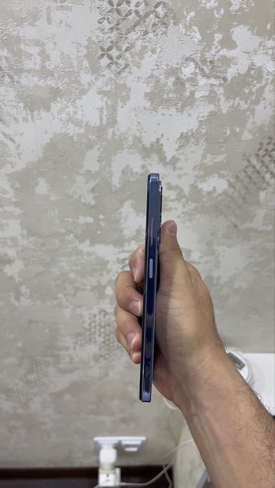 Продаю infinix HOT 40i в идеальном состоянии