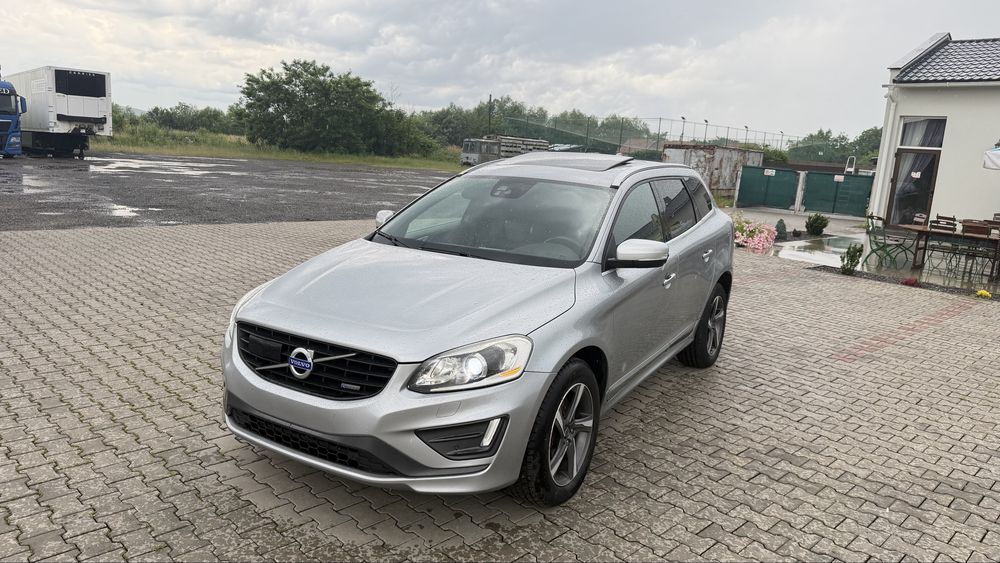 Volvo xc60 r design automat