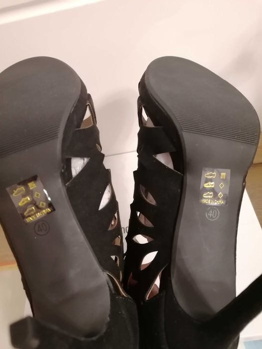 Sandale noi About You m40