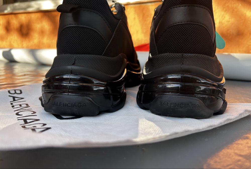 Balenciaga Triple S
