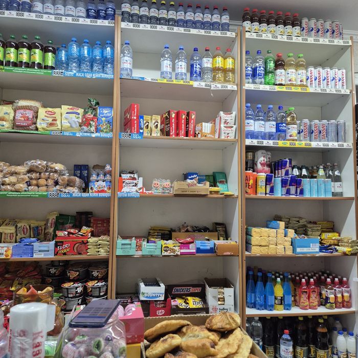 3 Стелажа 2,5м×1м