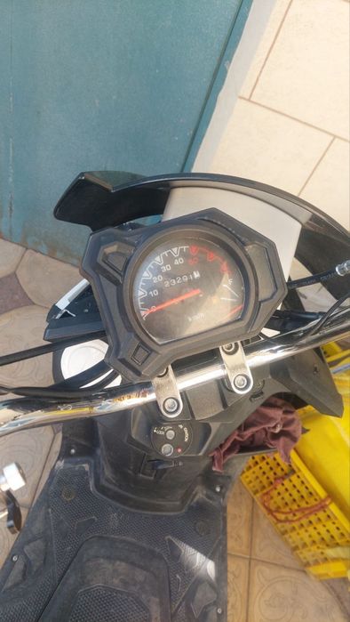 Скутер срочно сотилади