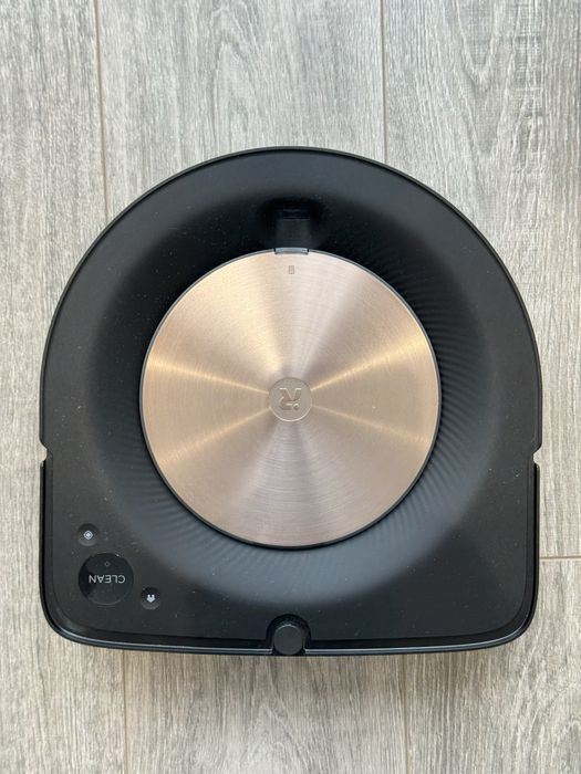 iRobot Roomba s9+ (прахосмукачка робот с база) + 3 филтъра, 2 торбички